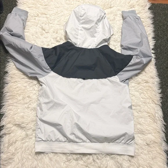 Nike Windrunner Jacket - Picture 7 of 9